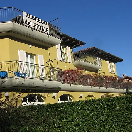 Hotell Del Fiume 3*