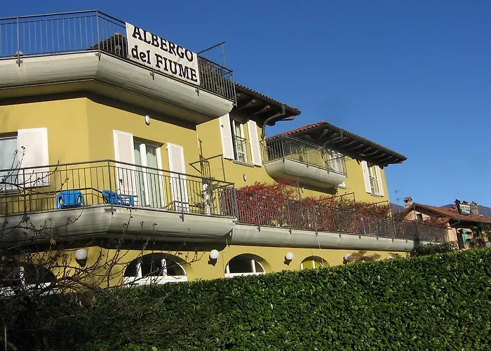 ホテル Del Fiume 3*